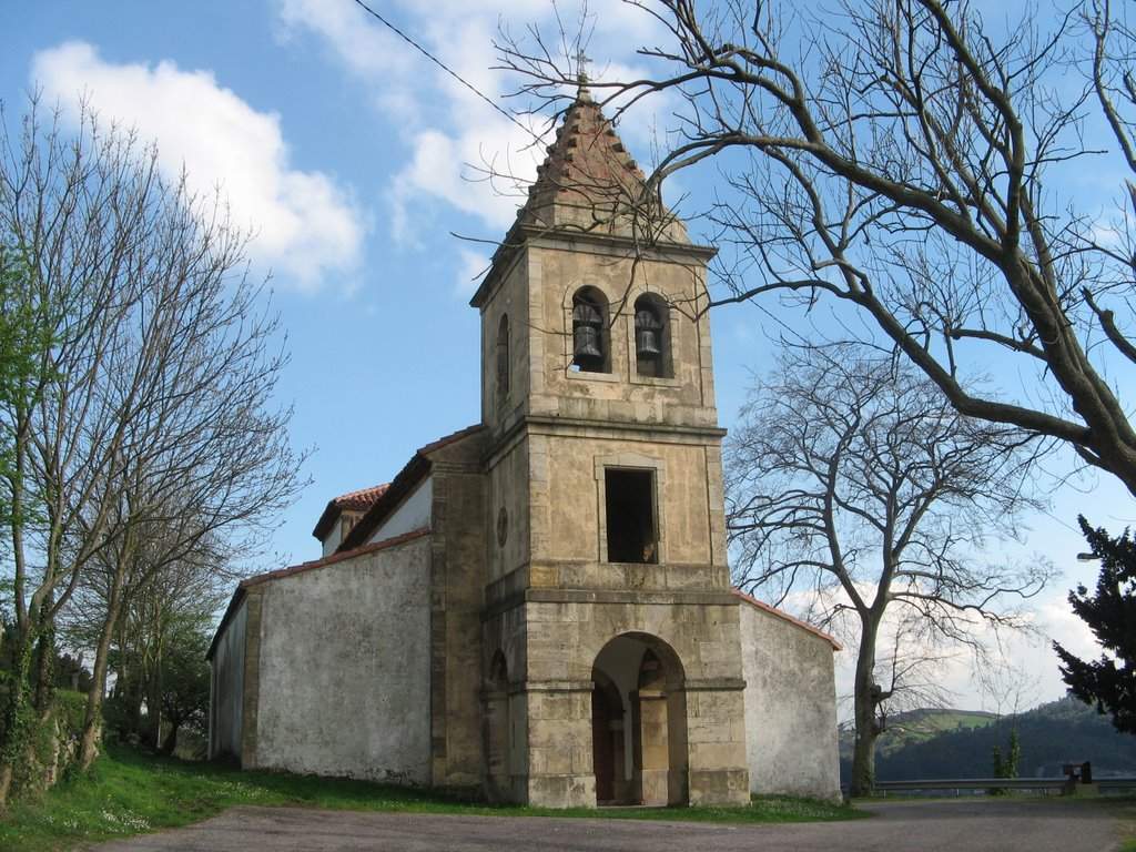 Iglesia de San Miguel de Villardeveyo